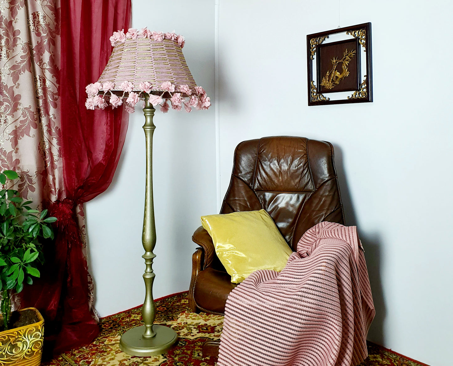 Lampshade, Floral Shade, pink lamp, shabby chic design. 0902
