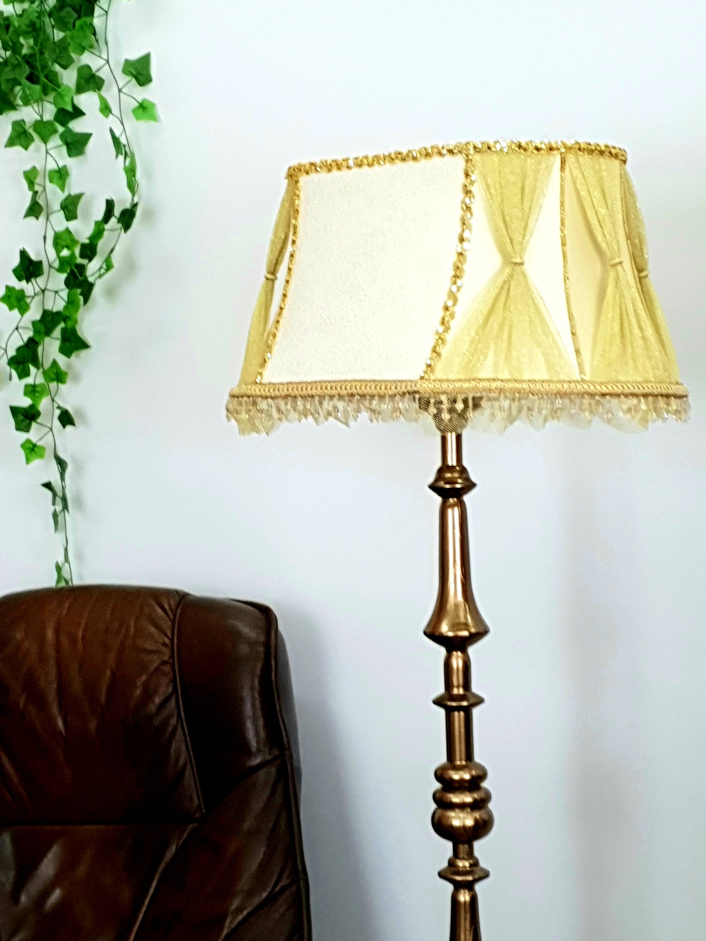 Lampshade. Handmade Designer Victorian Lampshade for Opulent Accent Lamps. 5302