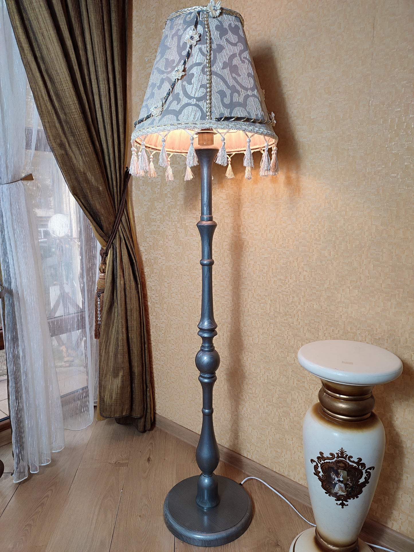 Lampshade for the lamp. Silk luxury accent lampshade 0206