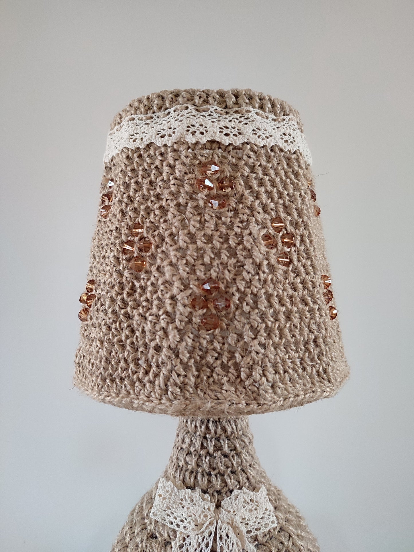 Crochet table lamp with lace accents and amber beads. PRODUCT TO ORDER. 4301