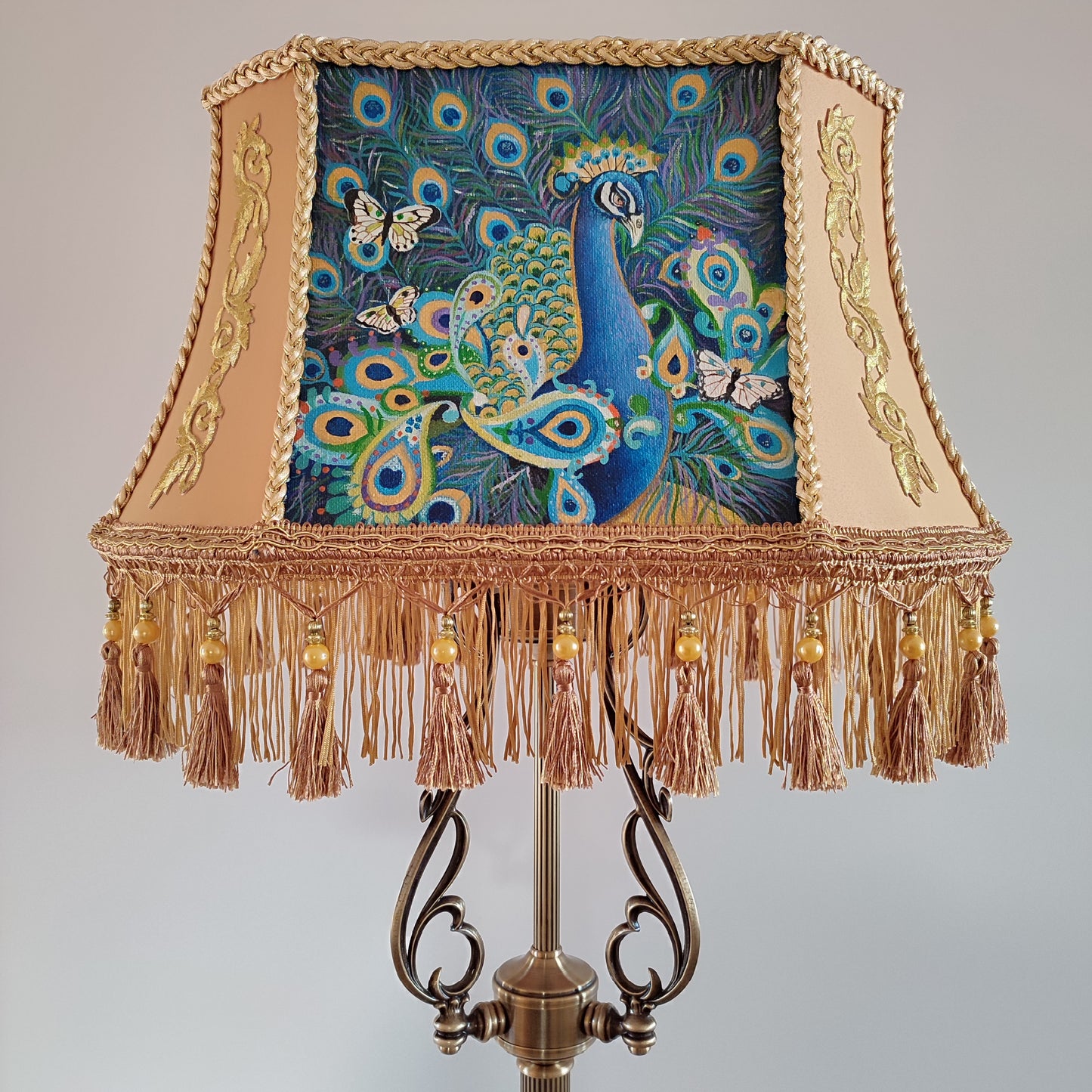 Peacock majesty: a handmade Victorian floor lamp with artistic painting and brass base. 5310