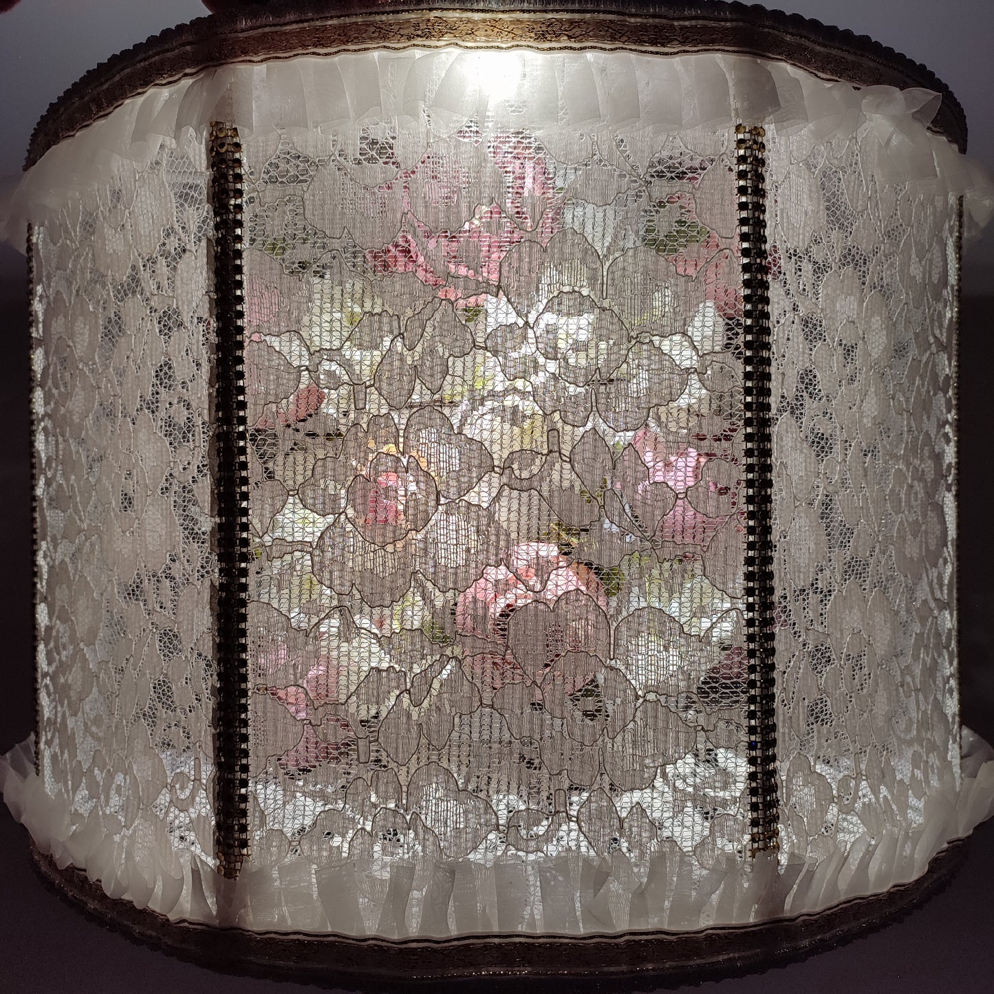 Lampshade with flowers, handmade floral lampshade. 4001