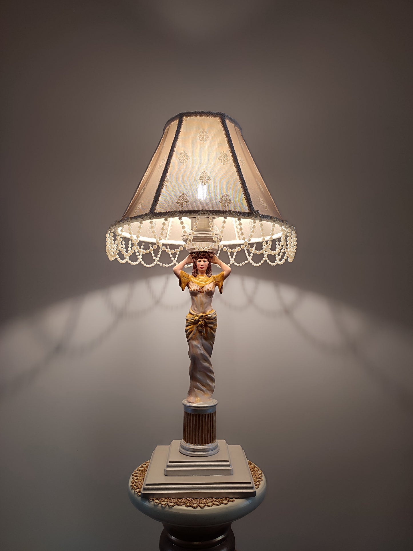 Table lamp, Victorian table lamp, decorative statuette lamp, bedside lamp, handmade home lamp. 8101