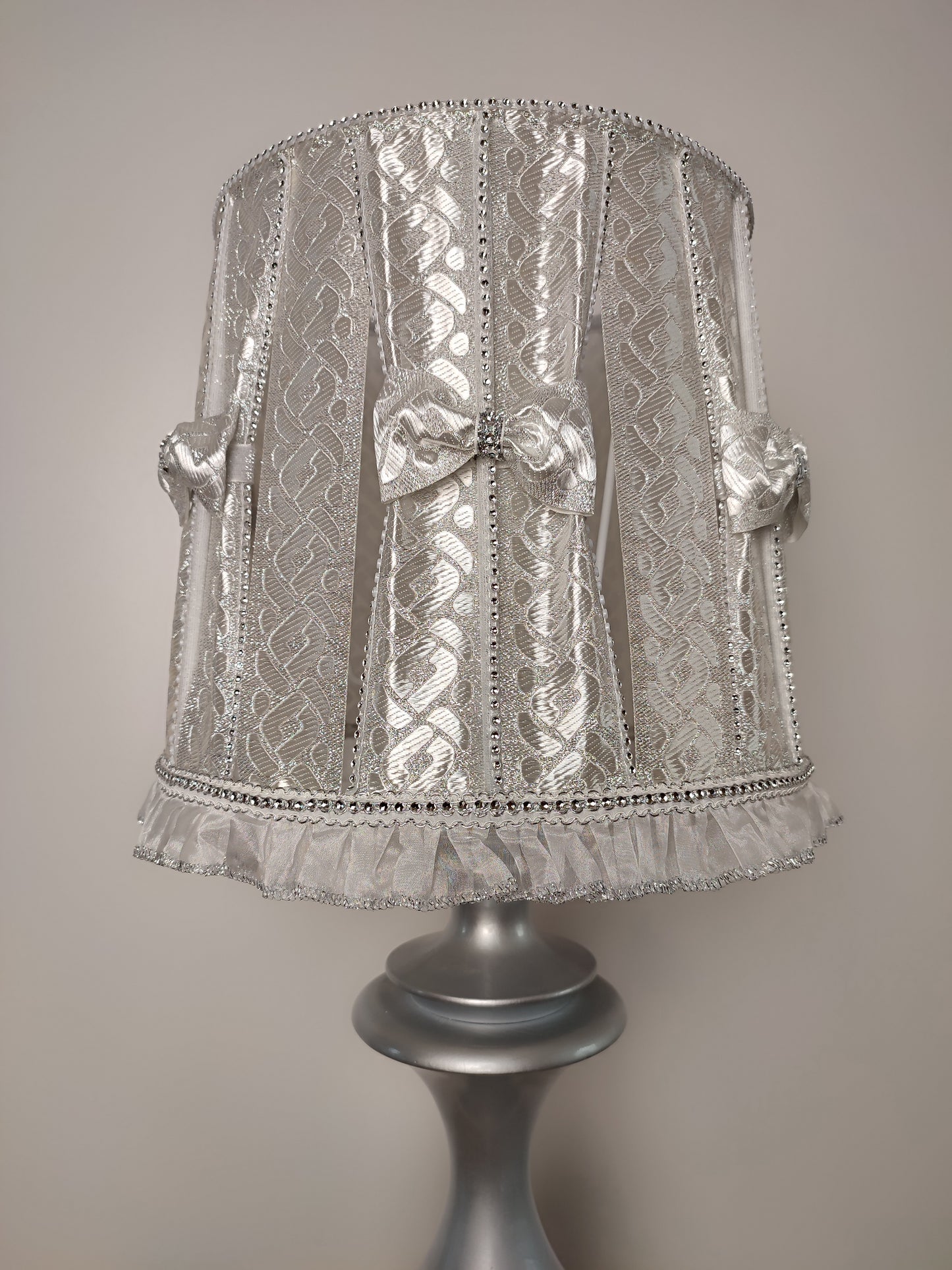Table lamp, silver lamp, bedside table lamp, HANDMADE. 3902
