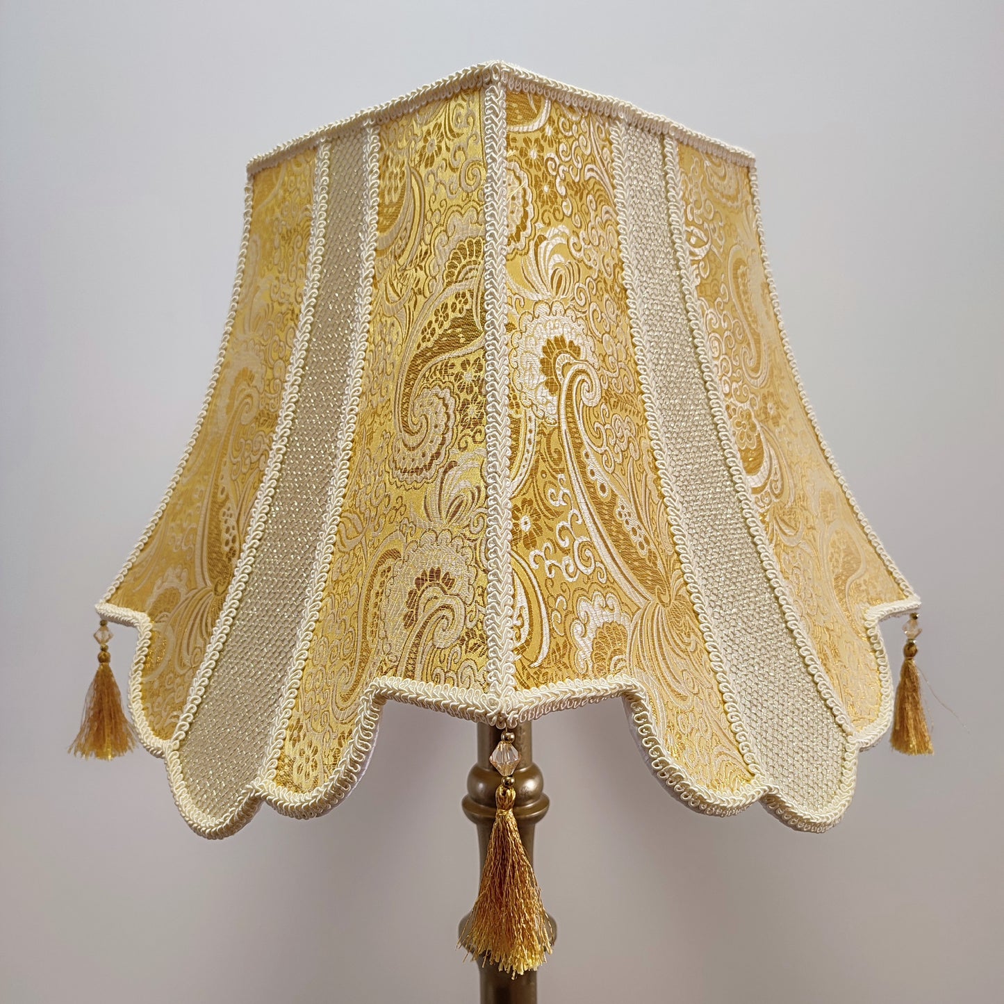Lampshade, golden lampshade, fabric lamp shade. Lampshade for a table lamp or floor lamp. 6002