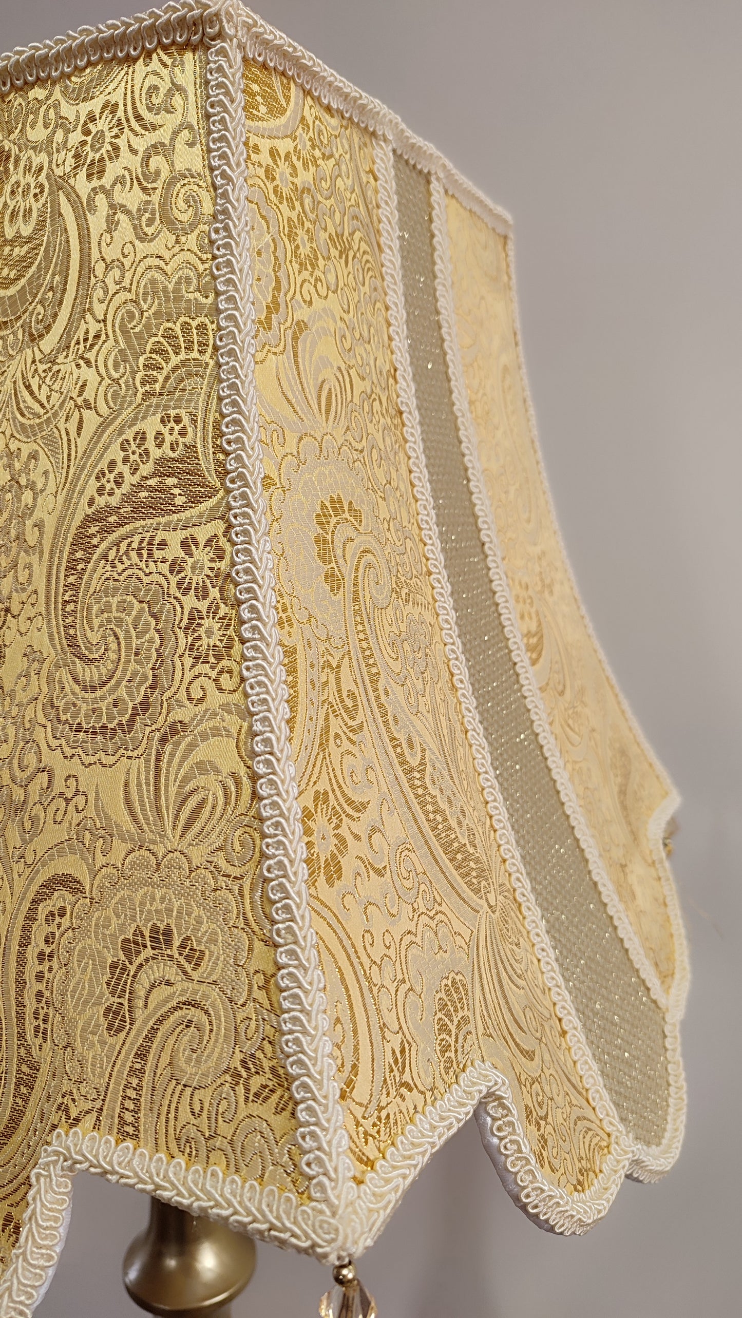 Lampshade, golden lampshade, fabric lamp shade. Lampshade for a table lamp or floor lamp. 6002