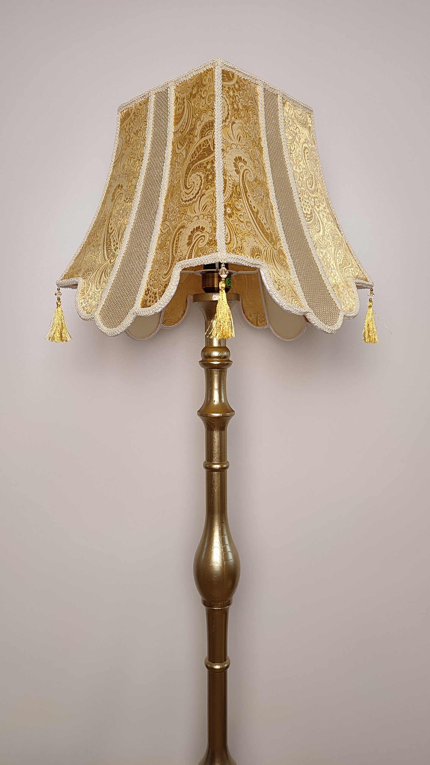 Lampshade, golden lampshade, fabric lamp shade. Lampshade for a table lamp or floor lamp. 6002