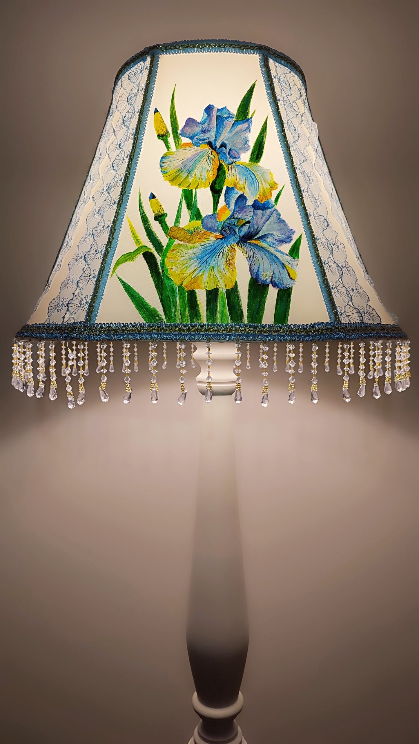Lampshade. Hand-painted flower lampshade, art deco lamps, floral lamps. 3805