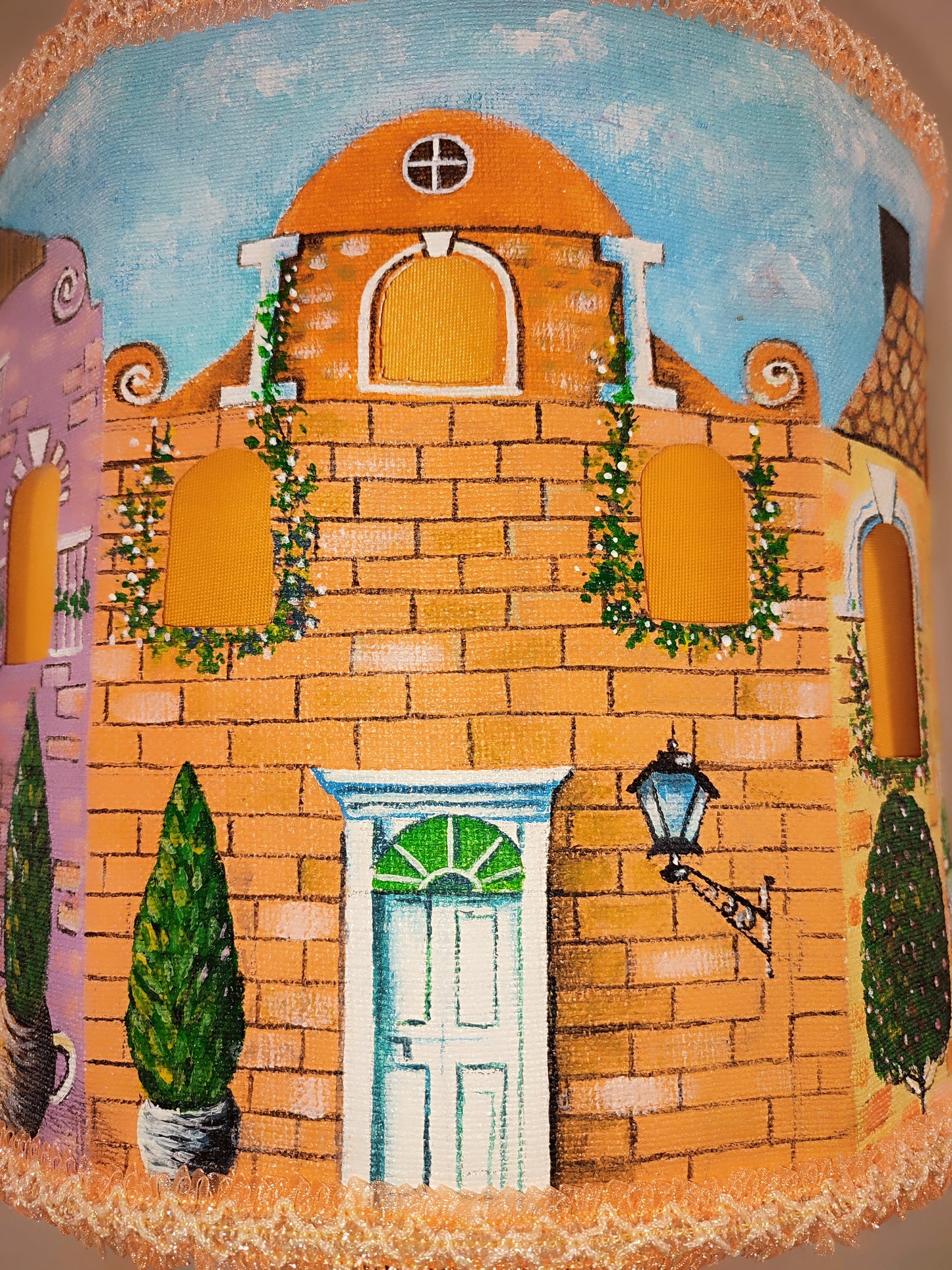 A bedside table lamp, a children's nightlight, an art deco lamp, unique lampshades and a handmade home lamp. 3503