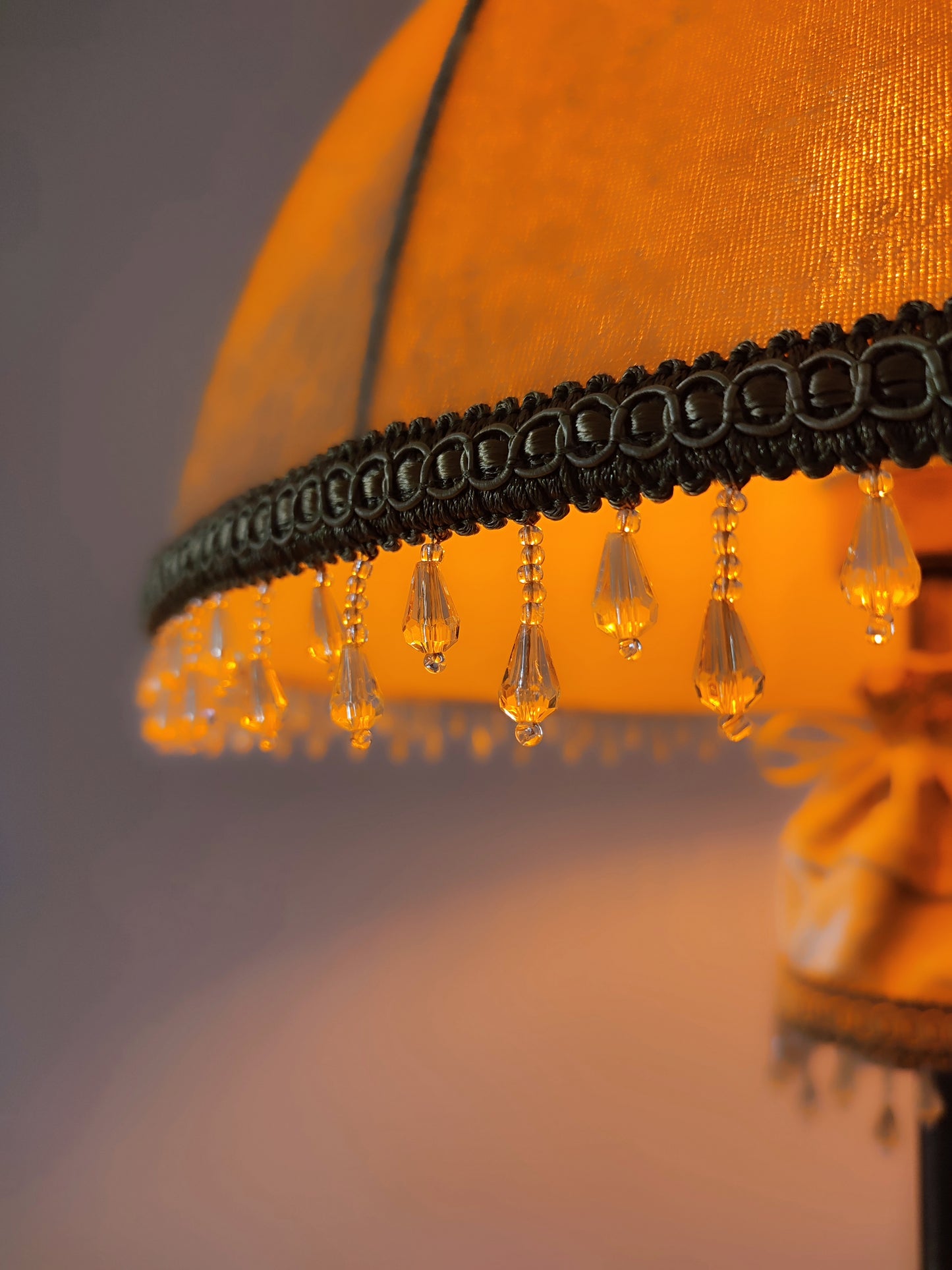 Wholesale floor lamp Havana 01 – Elegant Floor Lamp with Beige Velvet Shade