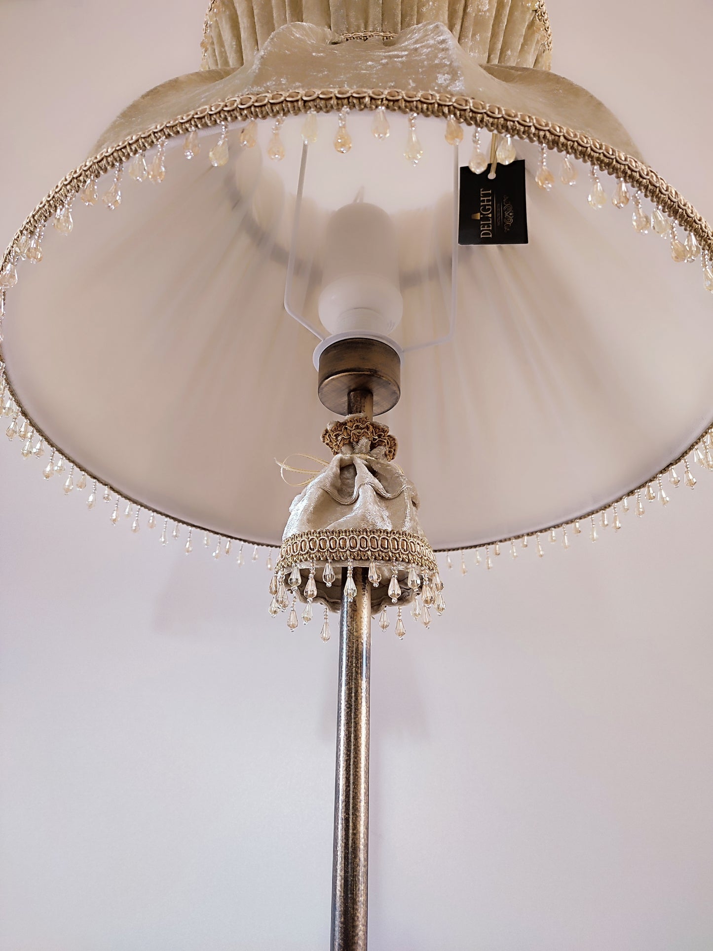 Wholesale floor lamp Havana 01 – Elegant Floor Lamp with Beige Velvet Shade