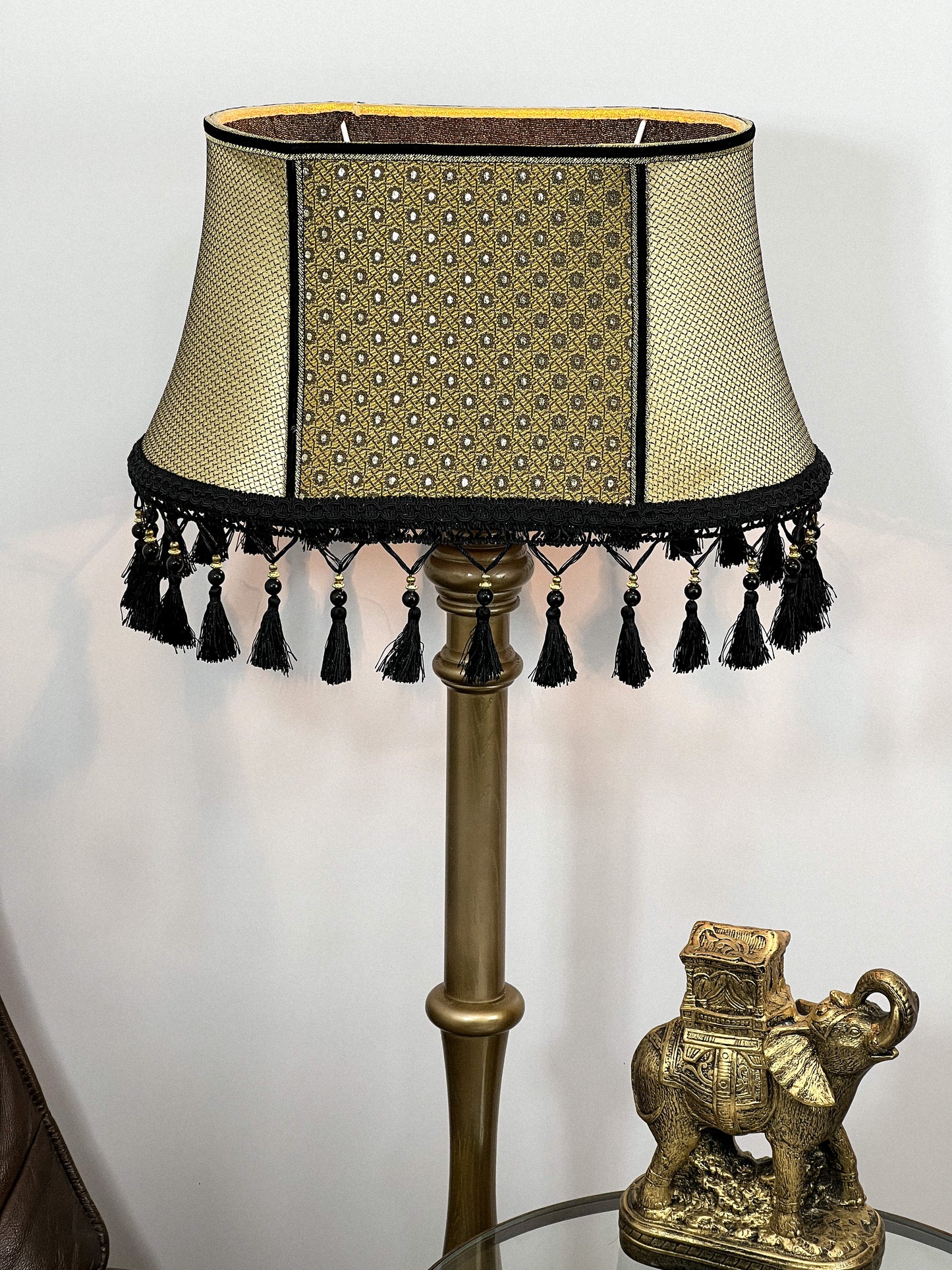 Lampshade. Art Deco Opulence Lampshade with Fringe and Tassel Detai. 5305