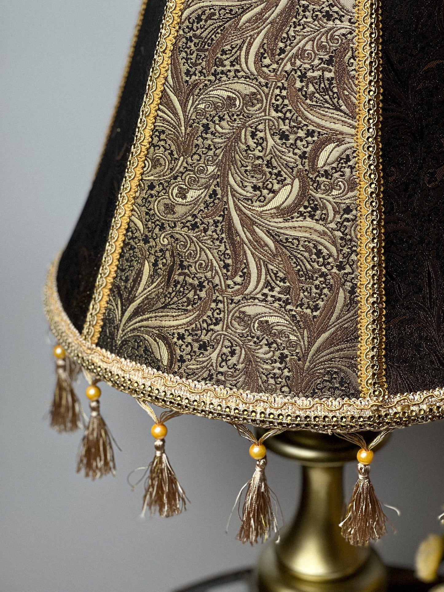 Relief lampshade of golden brown color in Victorian style with fringe. PRODUCT TO ORDER. 0205