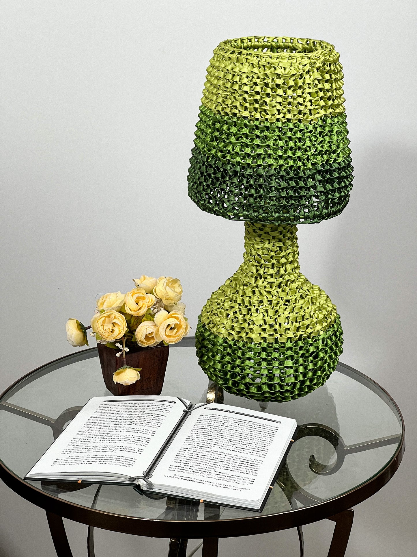 Victorian wicker green table lamp, handmade. unique lamp. 4302