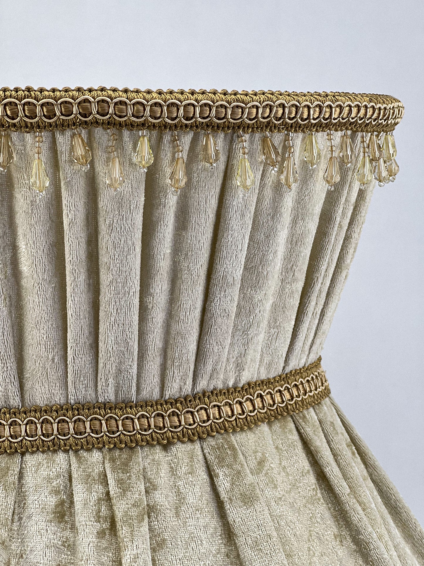 Wholesale lampshade Havana 01 - Classic beige velvet lampshade