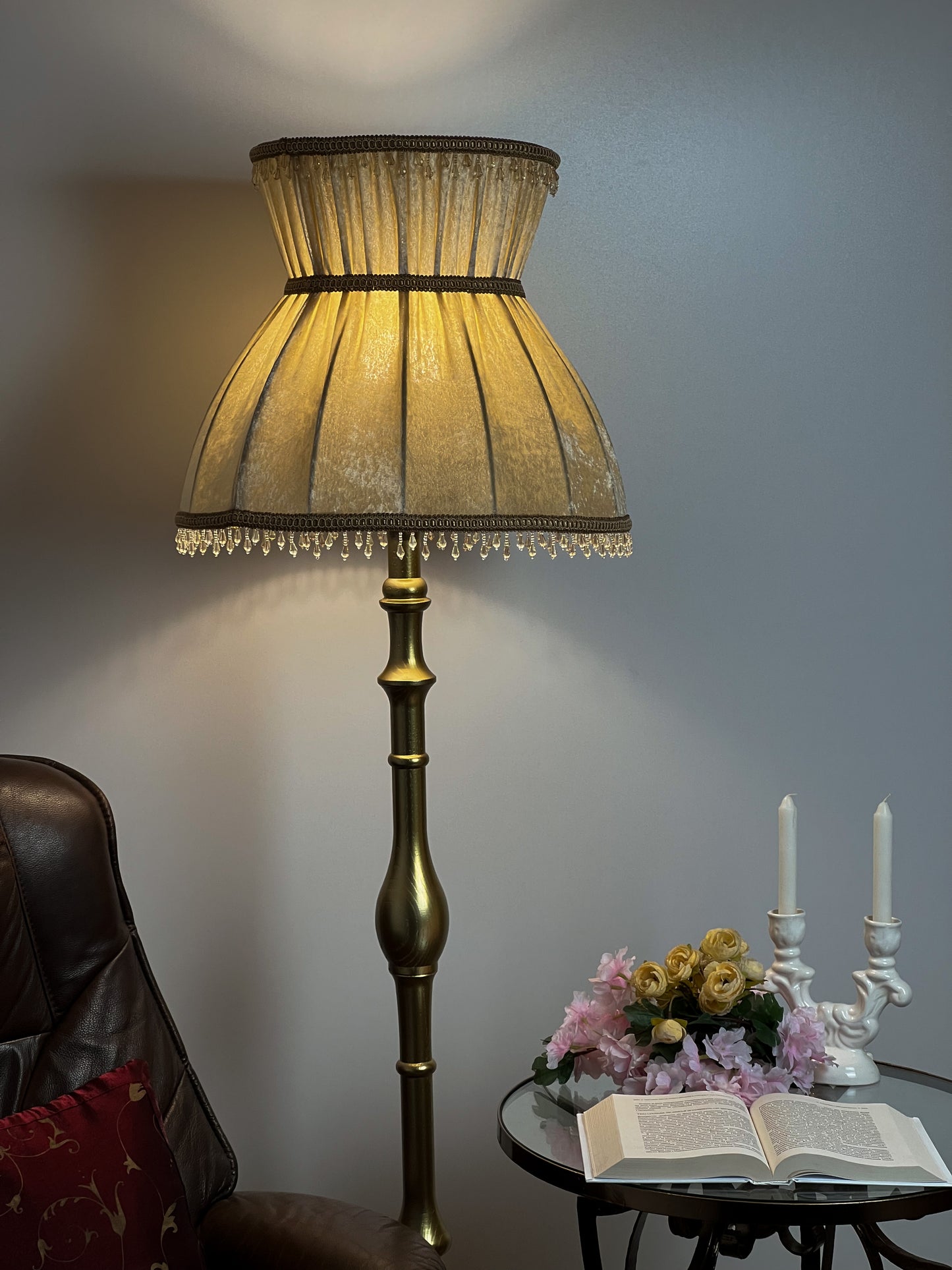 Wholesale lampshade Havana 01 - Classic beige velvet lampshade