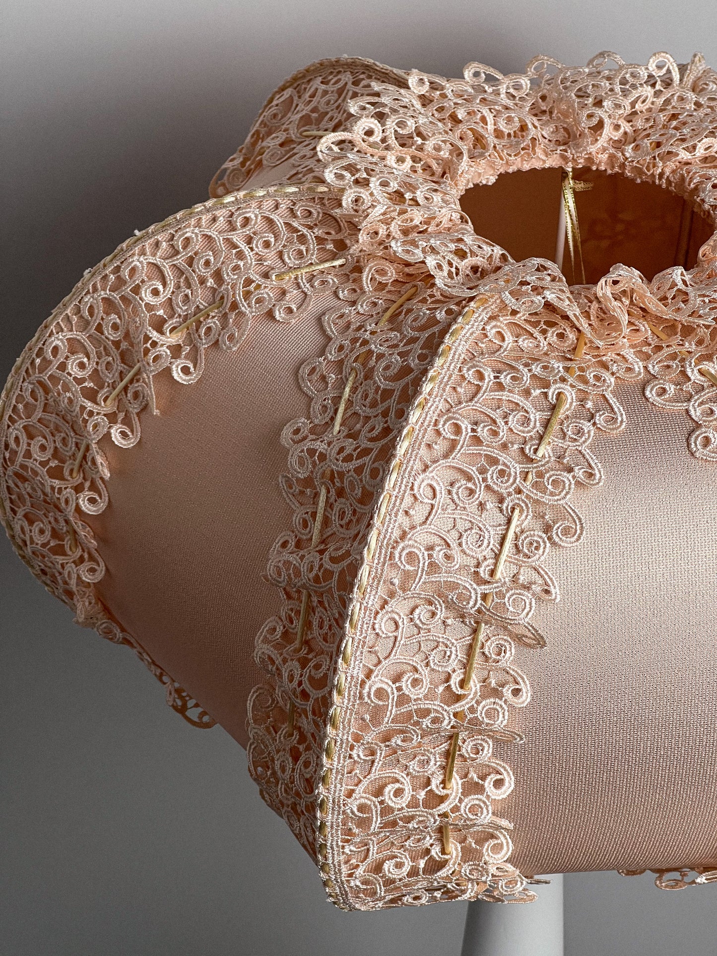 Fabric lampshade. A lush peach lampshade in the Art Deco style, handmade. 1001