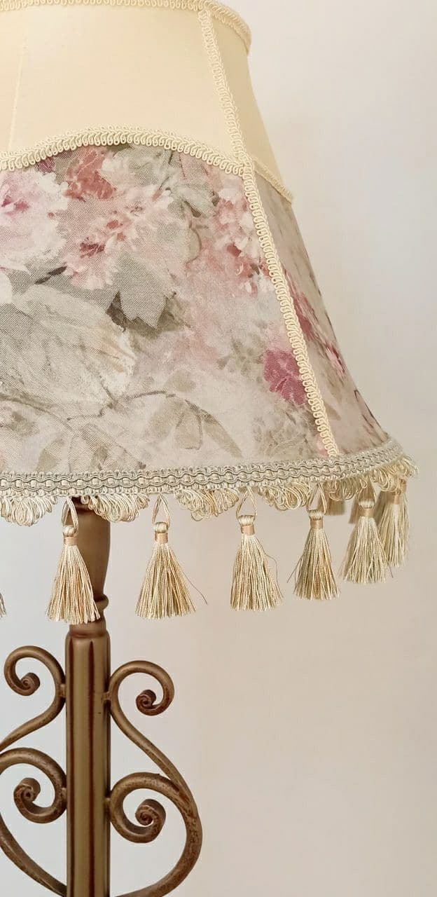Luxury Floral Rose Fringed Lampshade for Floor Lamps. 3605