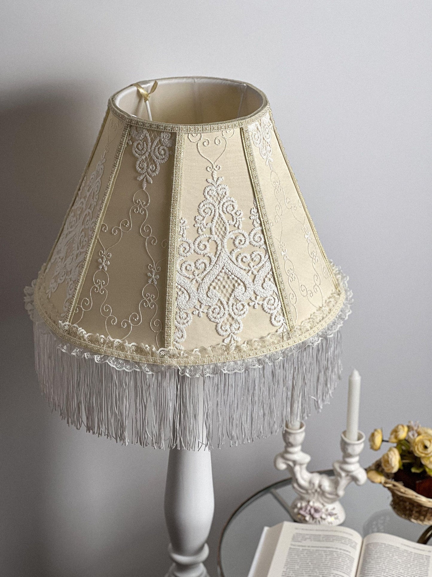 Victorian lampshade. Cream patterned lampshade with long fringe. 1106