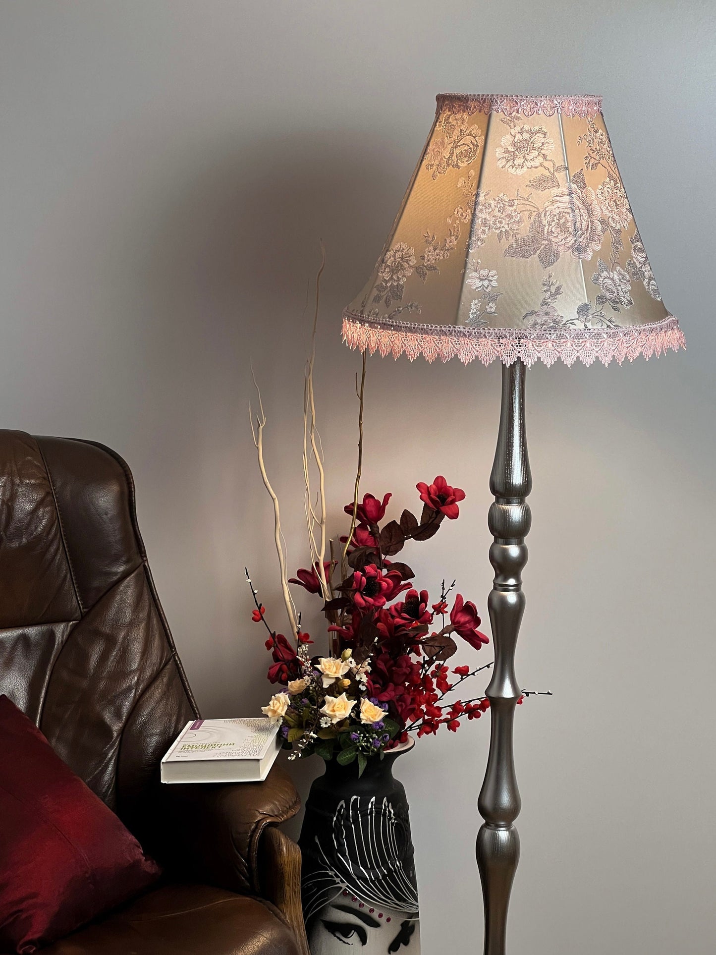 Lampshade, floral lampshade, pink lampshade, handmade fabric lampshade. 1113