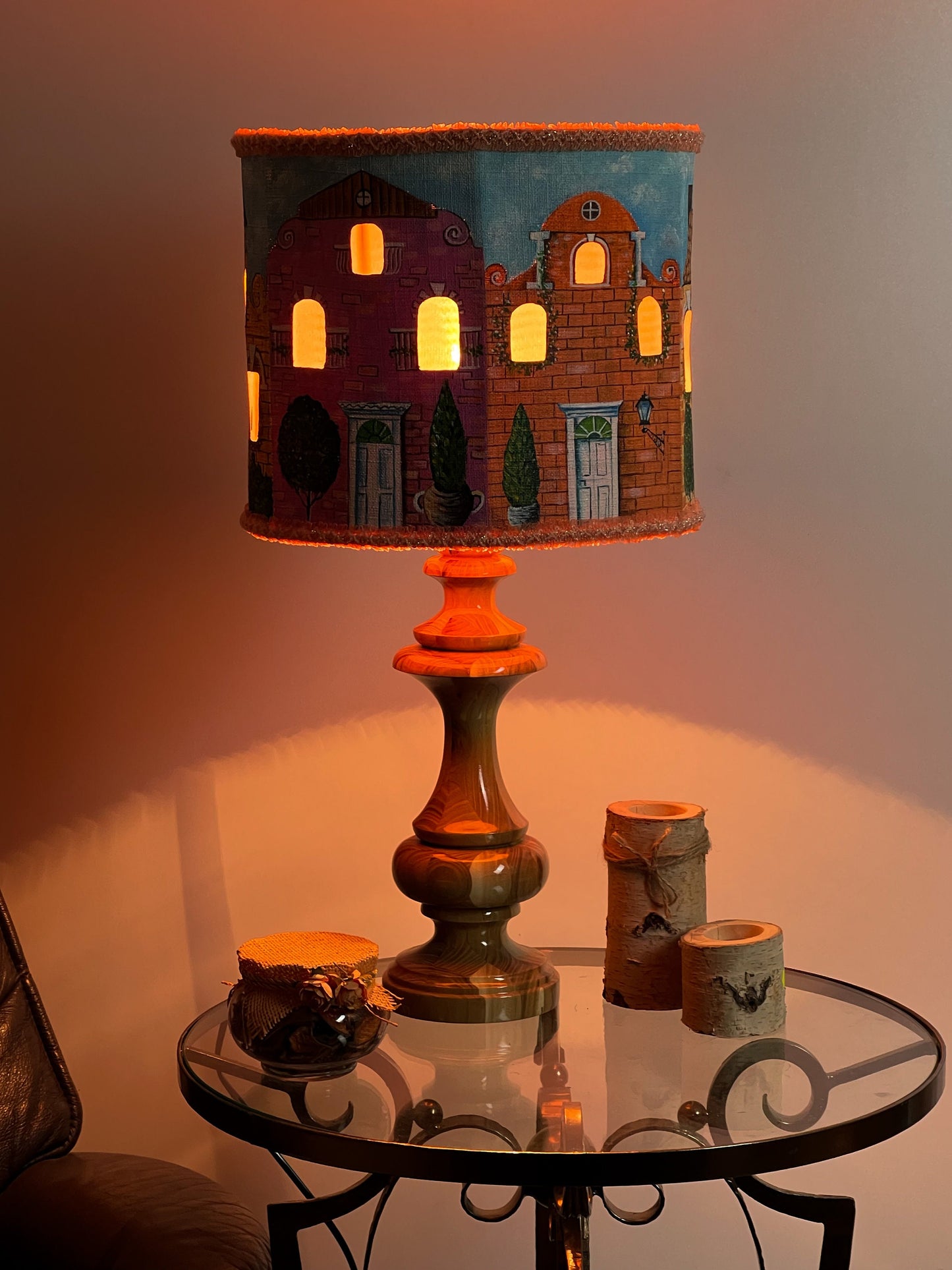 Table lamp with a unique lampshade, art deco style lamp, hand-painted shade. 3503