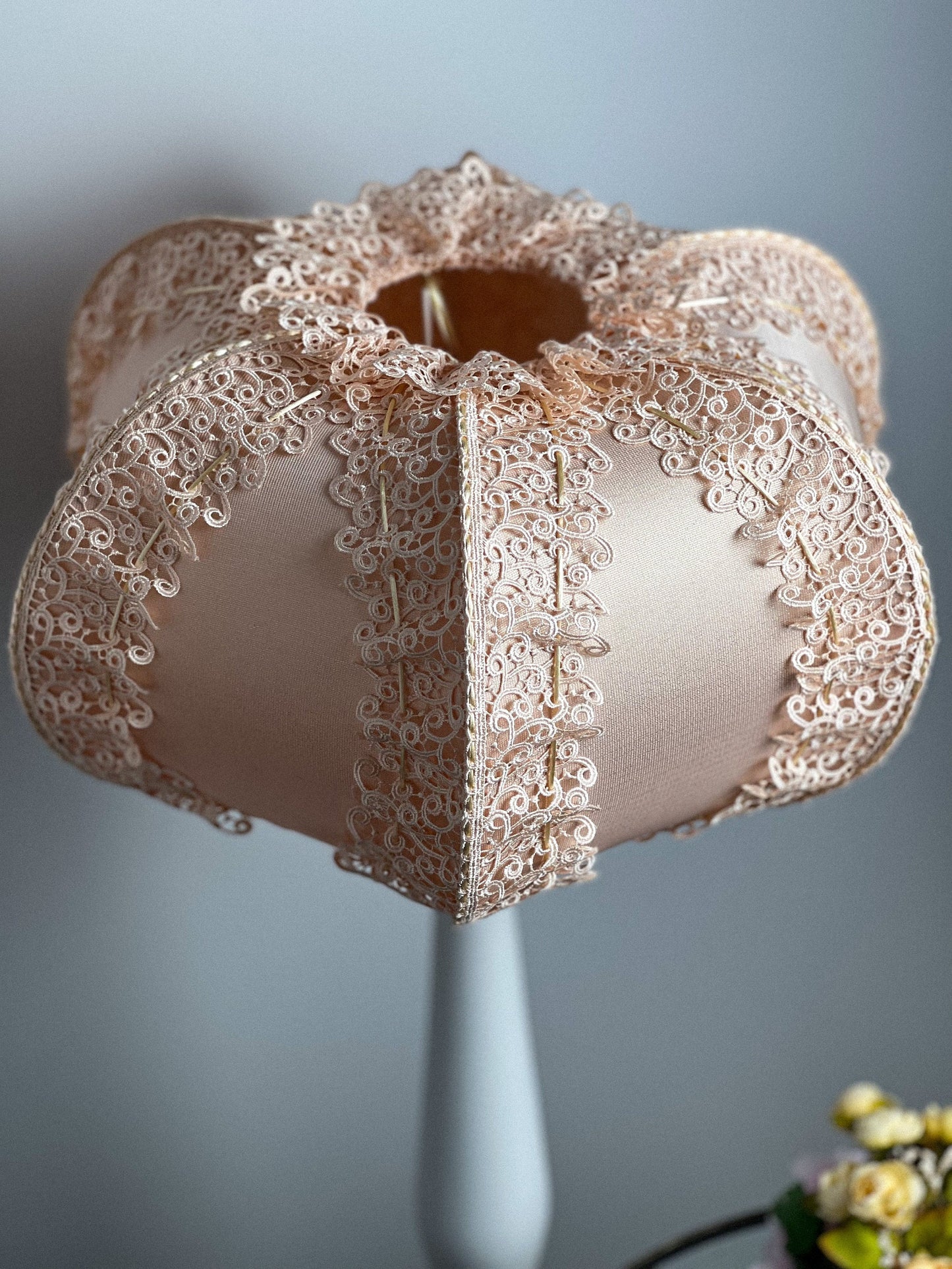 Fabric lampshade. A lush peach lampshade in the Art Deco style, handmade. 1001
