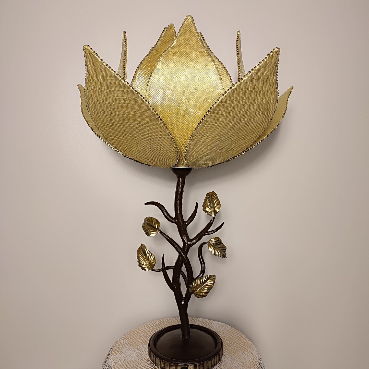 Flower lamp, Unique lamp, fairy lamp, night light, decorative lamp. PRODUCT TO ORDER. 7802