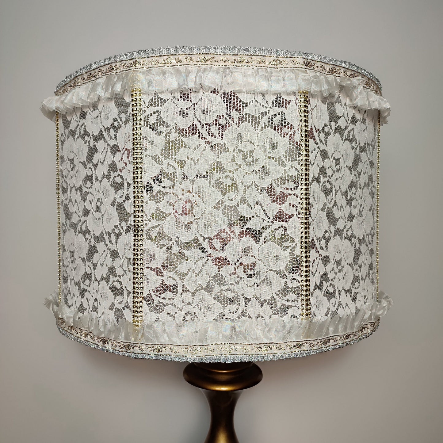 Lampshade with flowers, handmade floral lampshade. 4001