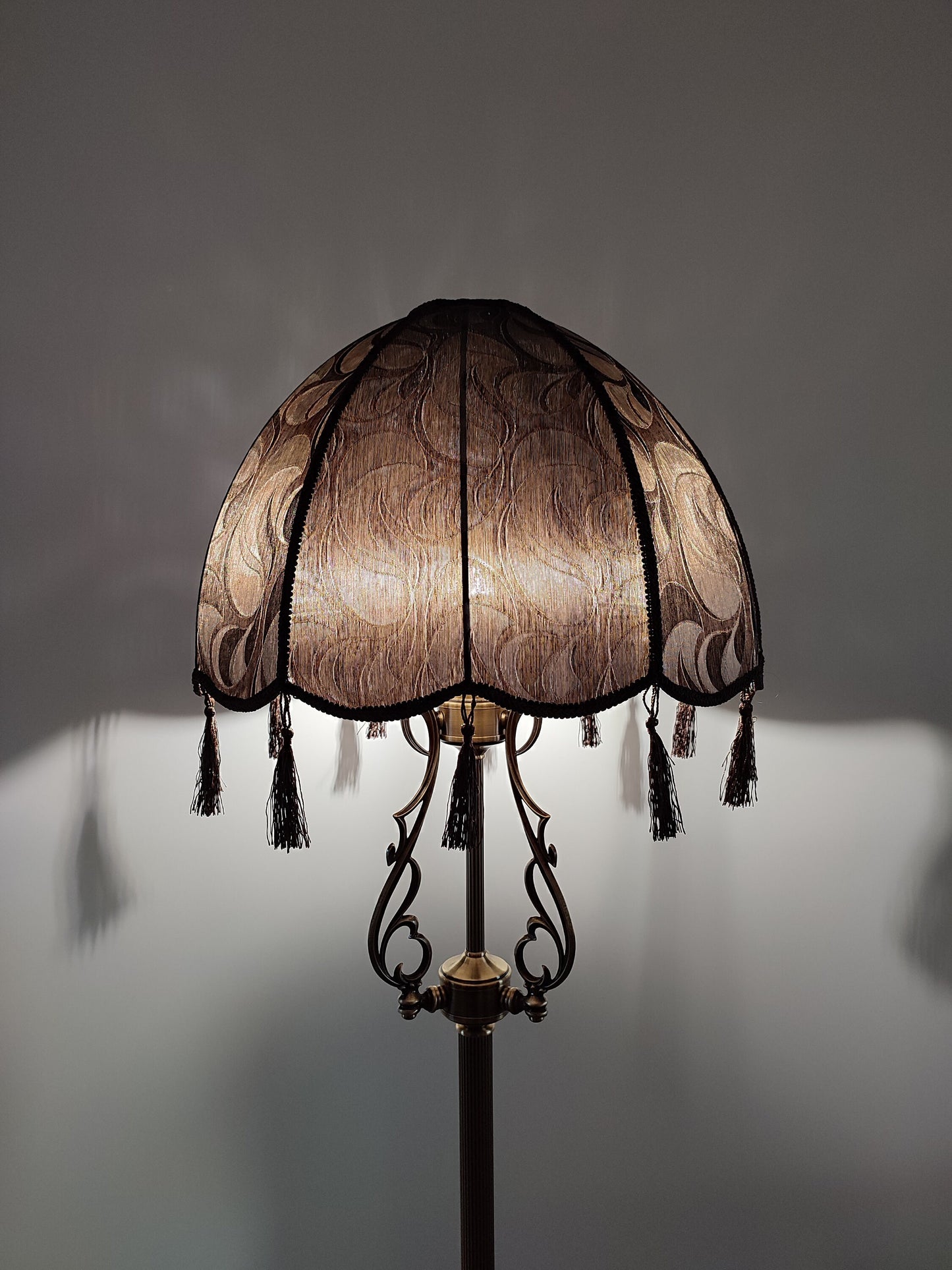Floor lamp, lamp floor, brass lamp, fabric lamp shade, handmade home lamp. 4802