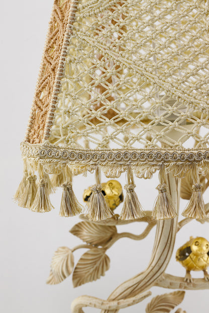Metal table lamp. Handmade Victorian crochet table lamp. 6406