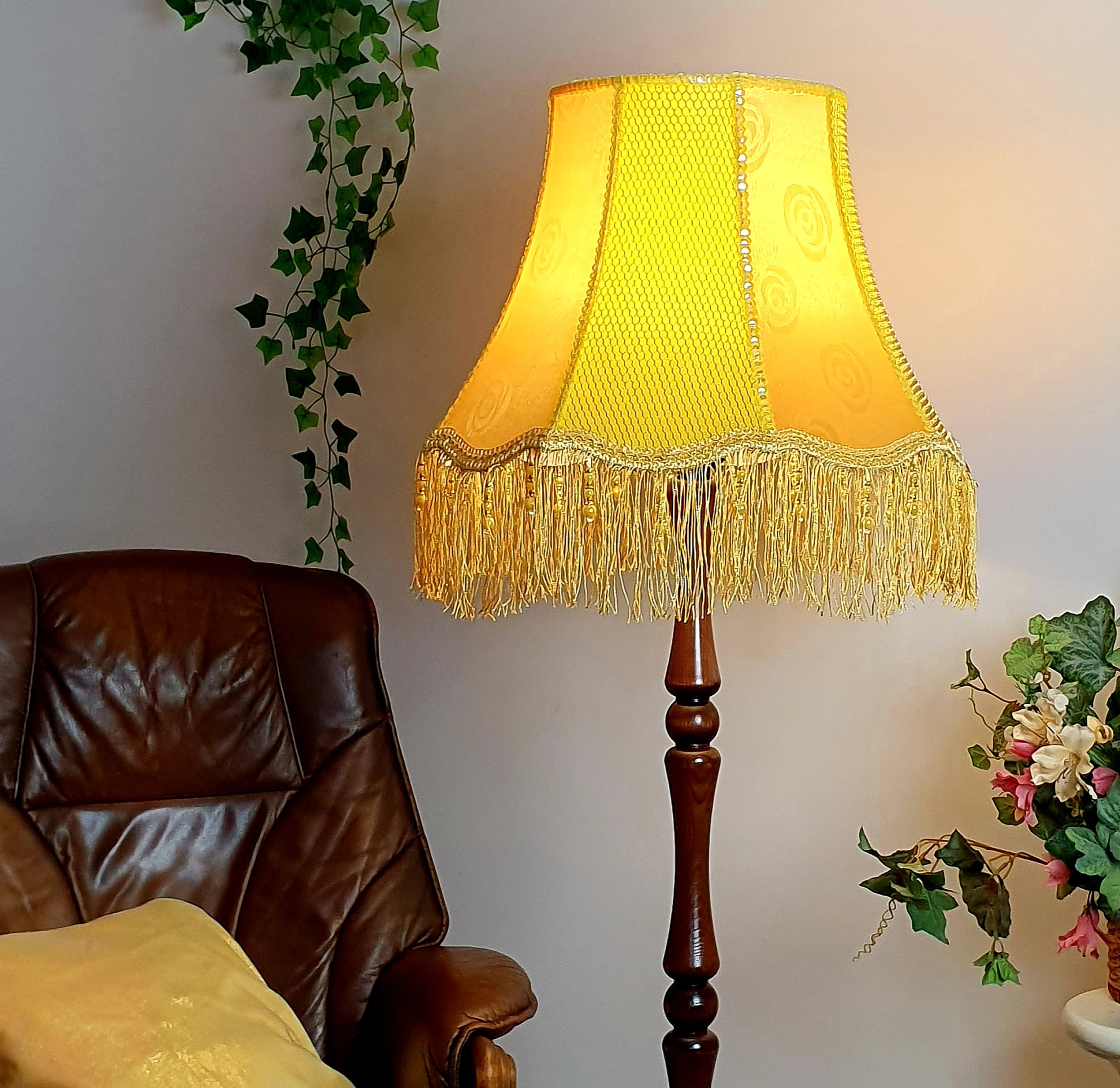 Floor lamp yellow shade new arrivals