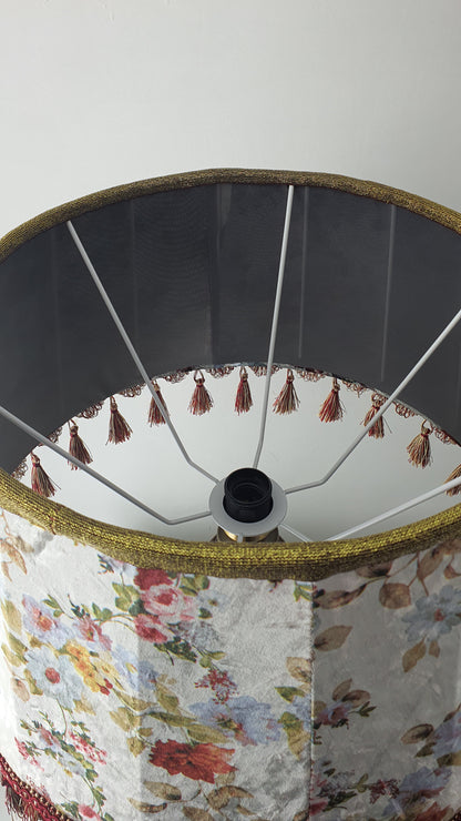 Wholesale lampshade Tallinn 03 - Floral velvet lampshade