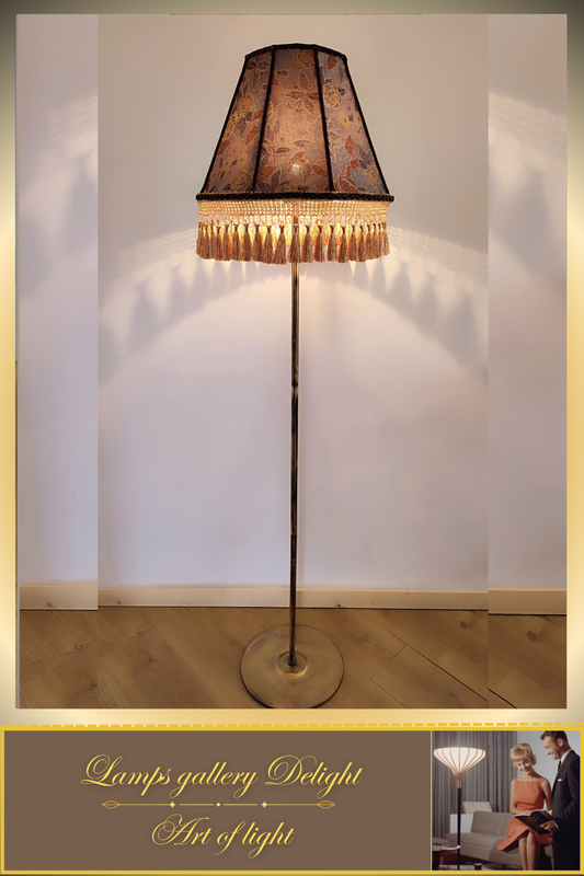 Floor lamp, floral lamp, Victorian floral lampshade with fringe - a large patterned accent lamp. 1105