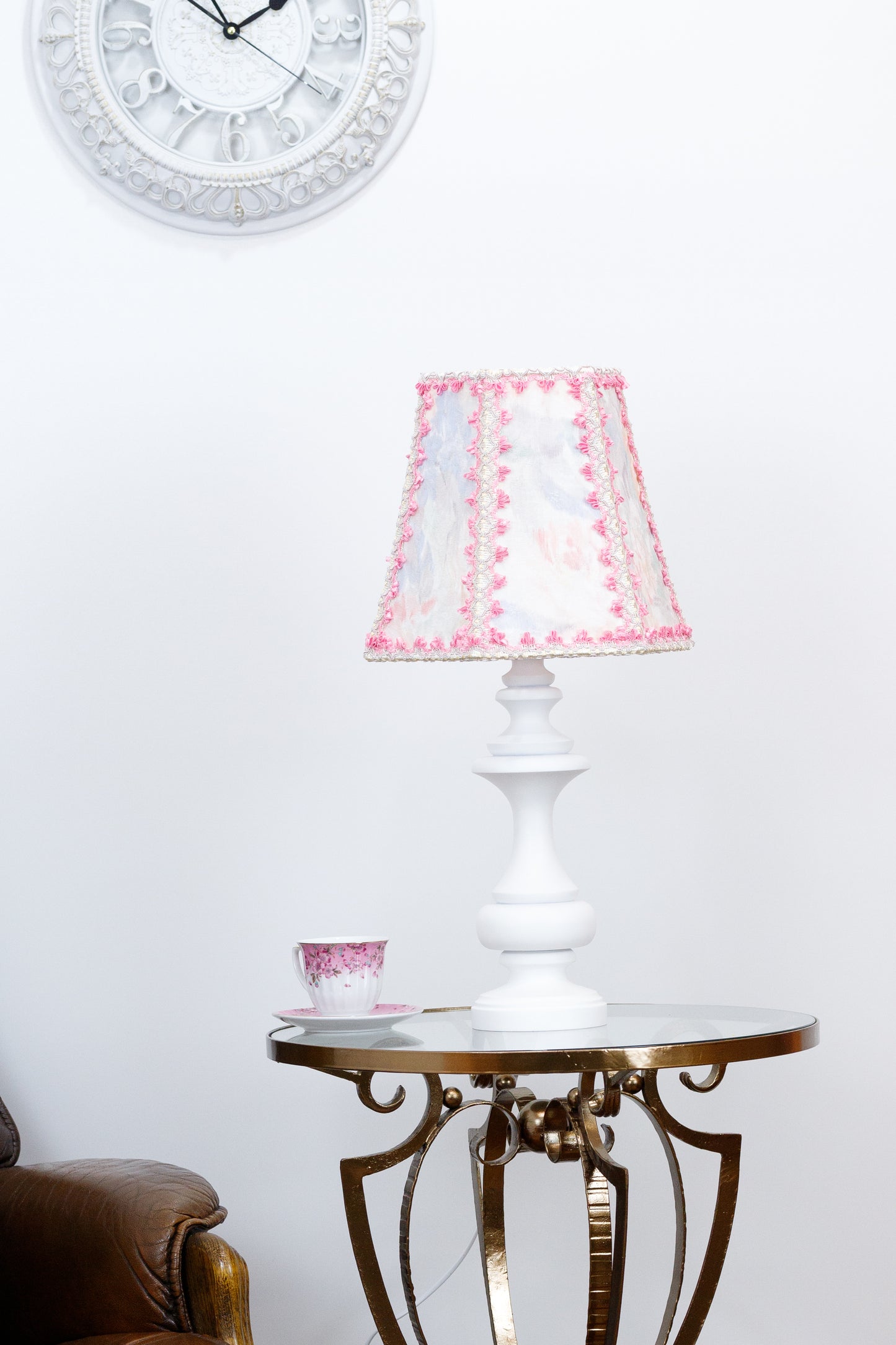 A handmade pink and blue lampshade for bedside lamps. № 7702