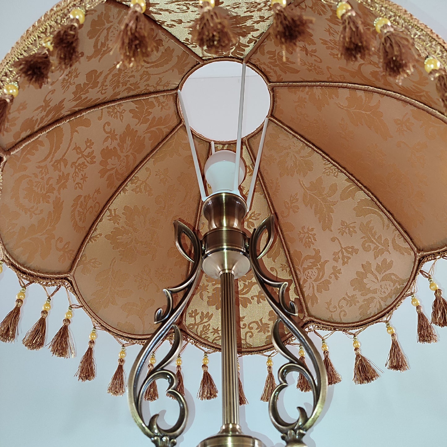 Floor lamp, lamp floor, Victorian Style, fabric lampshade, brass lamp base. 2602м