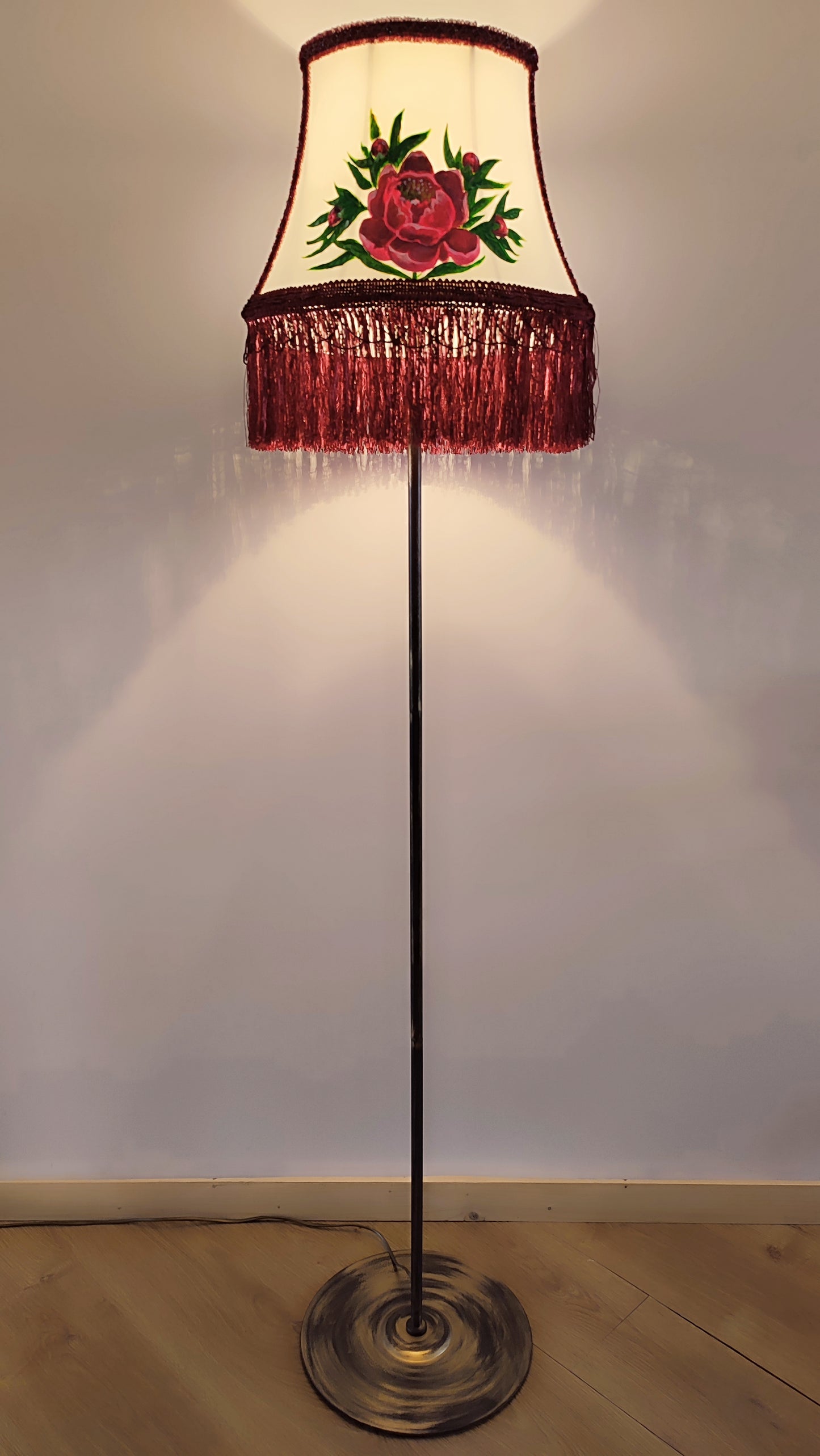 Fabric lampshade with painted peonies fringed lampshade. № 5304