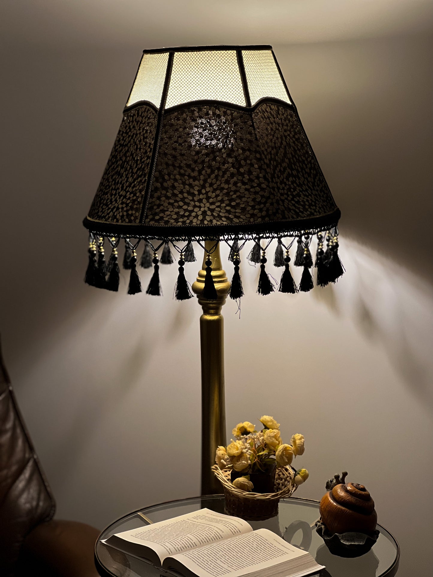 Lampshade, art deco, vintage lamp shade. 3602