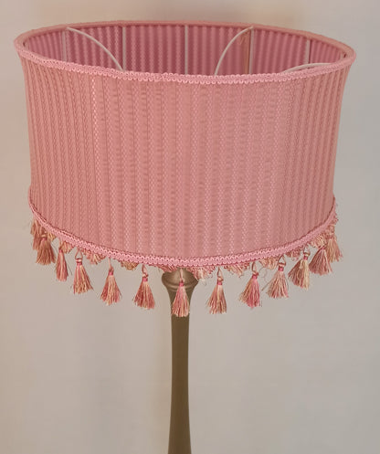 Wholesale lampshade Rio 11 - elegant pink lampshade with fringe