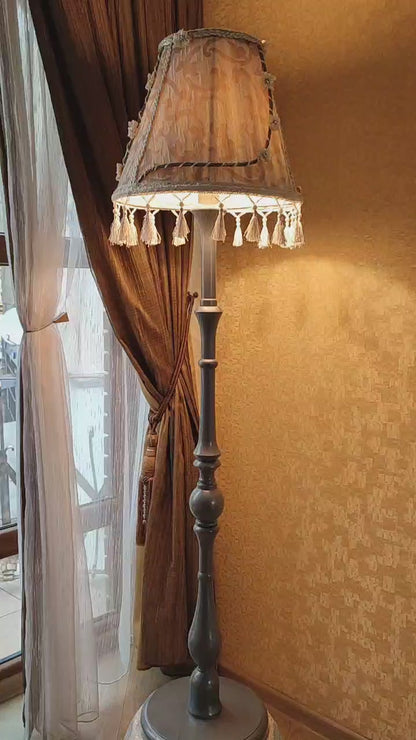 Floor lamp with an exquisite Victorian shade decorated with elegant tassels. 0206