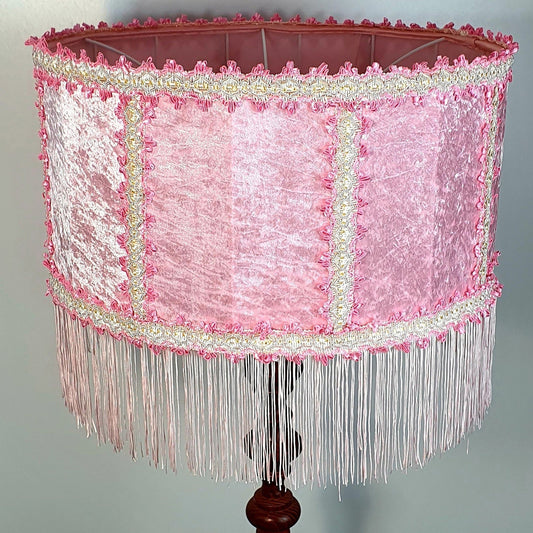 Lampshade, fabric pink lampshade with fringe in the Art Deco style. 5808
