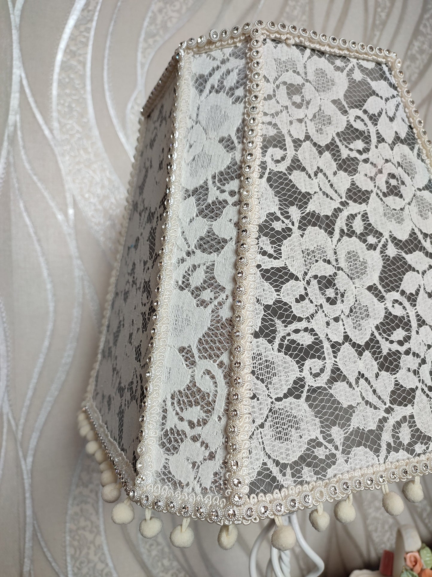 Bedside table lamp. Elegant lamp with a lace cover in a vintage floral style. 6403