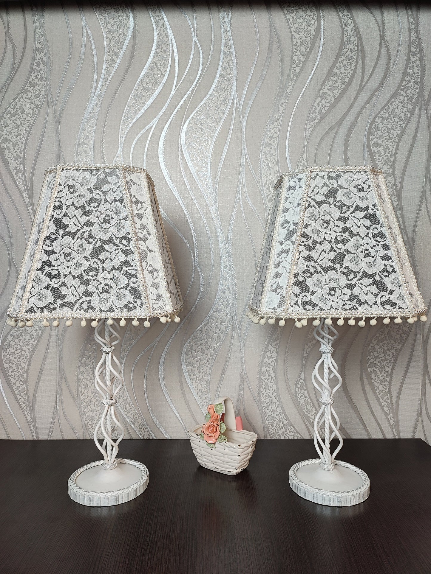 Bedside table lamp. Elegant lamp with a lace cover in a vintage floral style. 6403