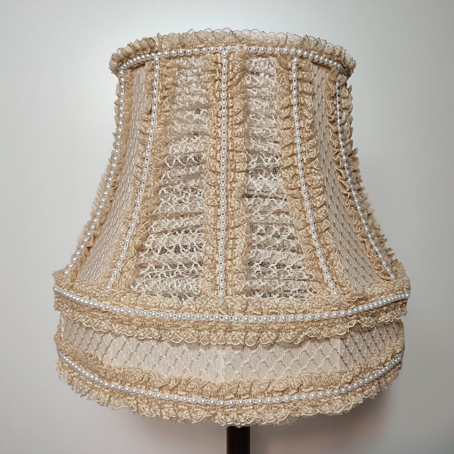 An Elegant Victorian Beaded Beige Lamp Shade Decor For a Luxurious Interior Vintage Decor Shabbishik. 4201