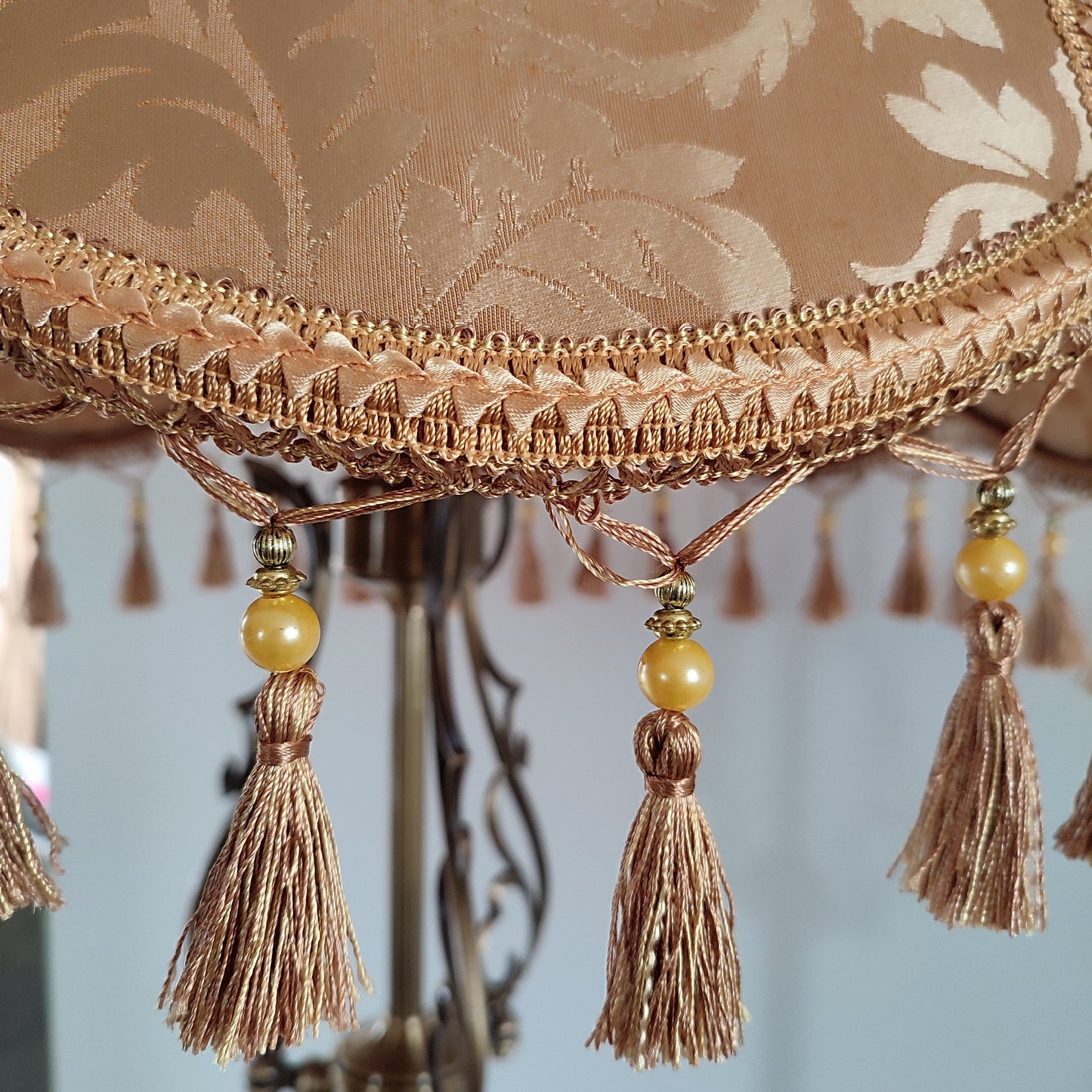 Floor lamp, lamp floor, Victorian Style, fabric lampshade, brass lamp base. 2602м